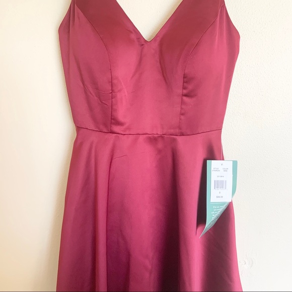 Wine color, v-neck homecoming/ prom dress - Picture 2 of 5